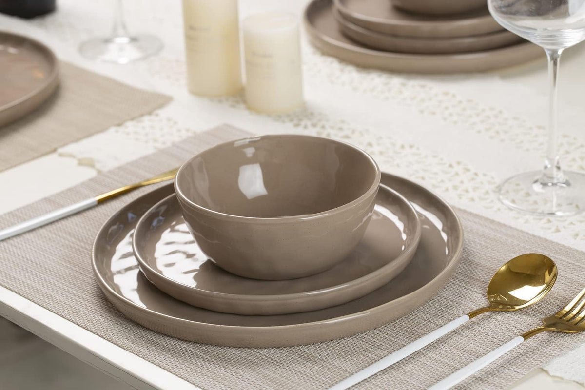 Famiware Mars Plates and Bowls Set, 24 Pieces Dinnerware Sets, Dishes Set for 8, Cinnamon Brown