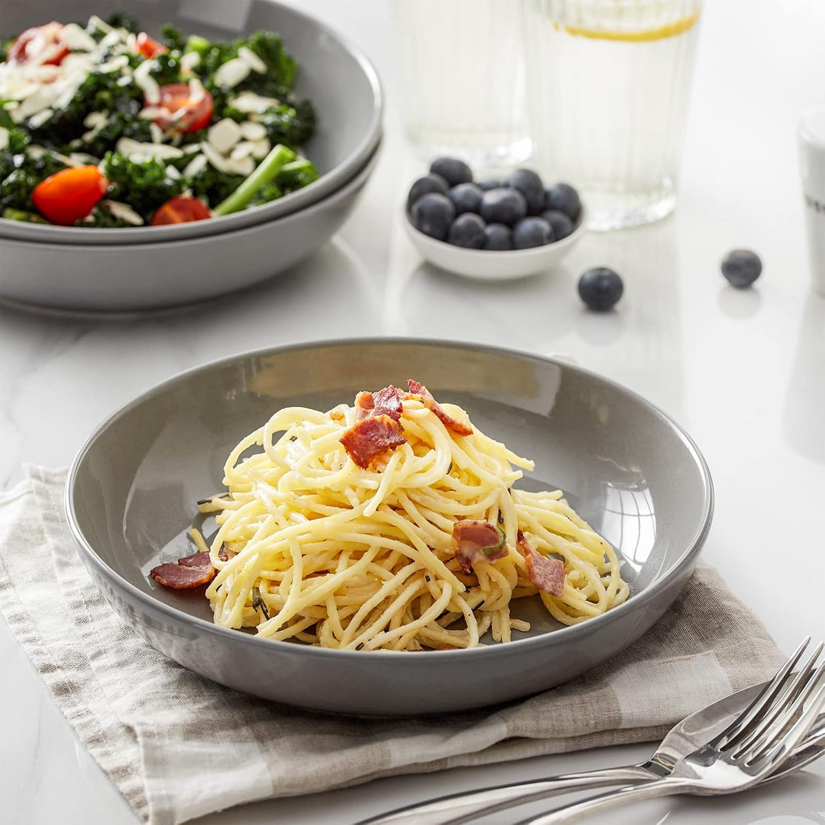Y YHY 8.5'' Pasta Bowls Set of 6, 30oz Large Salad Serving Bowls for Kitchen, Porcelain Wide Shallow Soup Bowl Plates for Dinner, Microwave Dishwasher Safe, Matte Gray