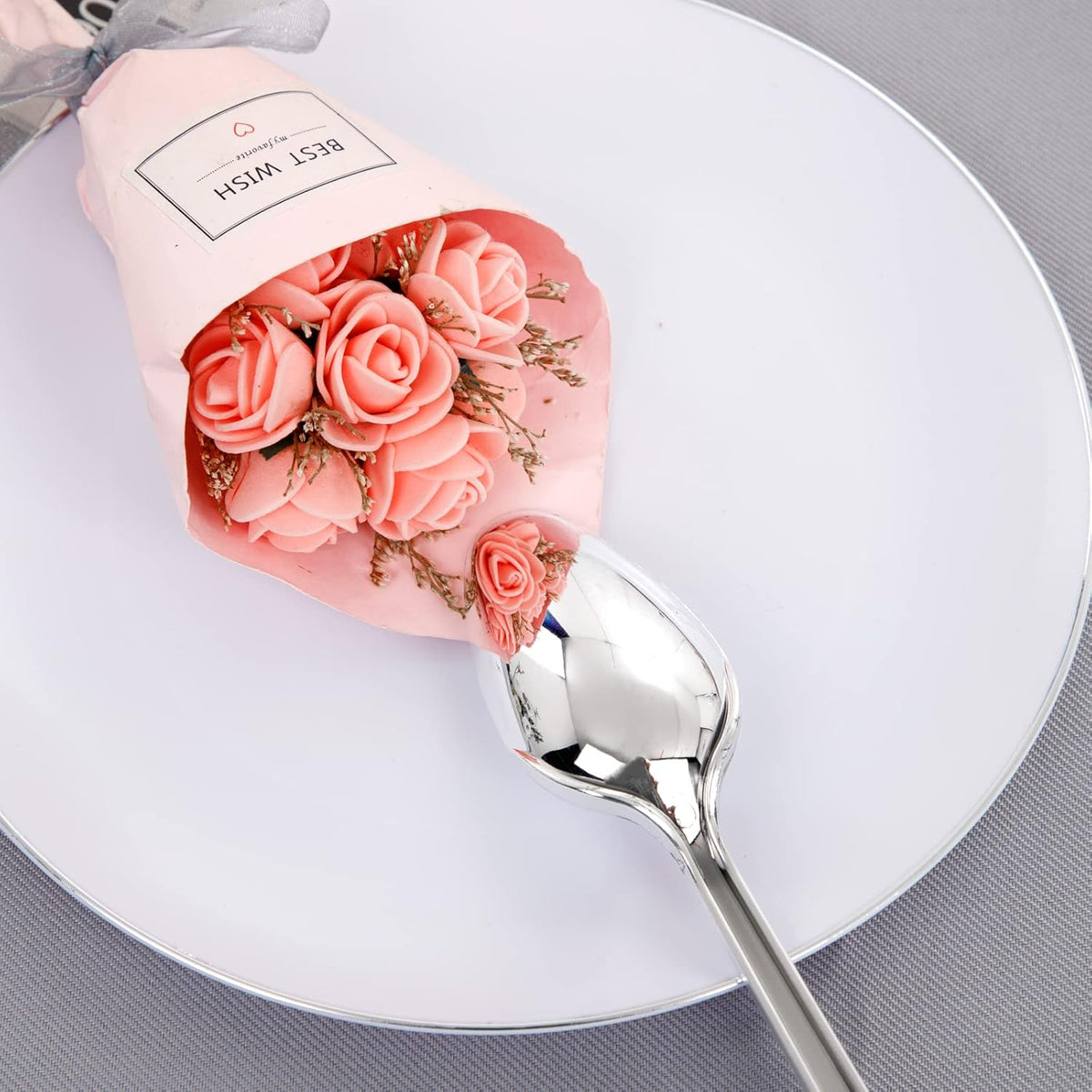 KIRE 100PCS Silver Plastic Plates - Heavy Duty White Disposable Plates with Silver Rim for Party/Wedding - Include 50Pcs 10.25inch Dinner Plates and 50Pcs 7.5inch Dessert Plates