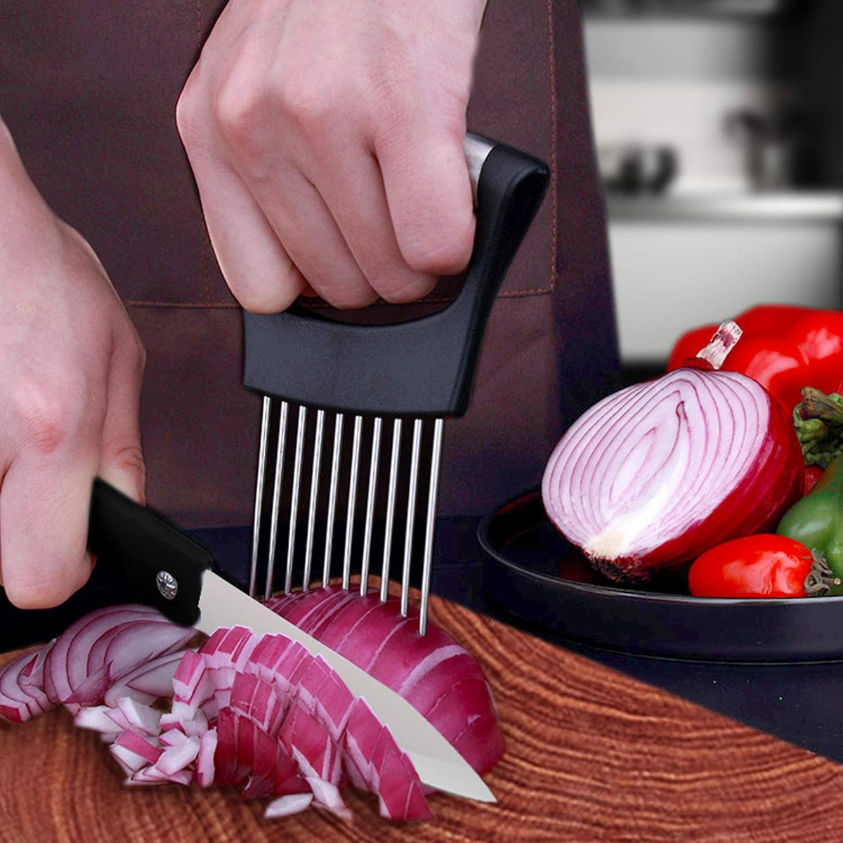 1PCS Stainless Steel Onion Holder Slicer, 2PCS Finger Guard, Holder Slicer for Vegetables, Tomato, Lemon, Meat