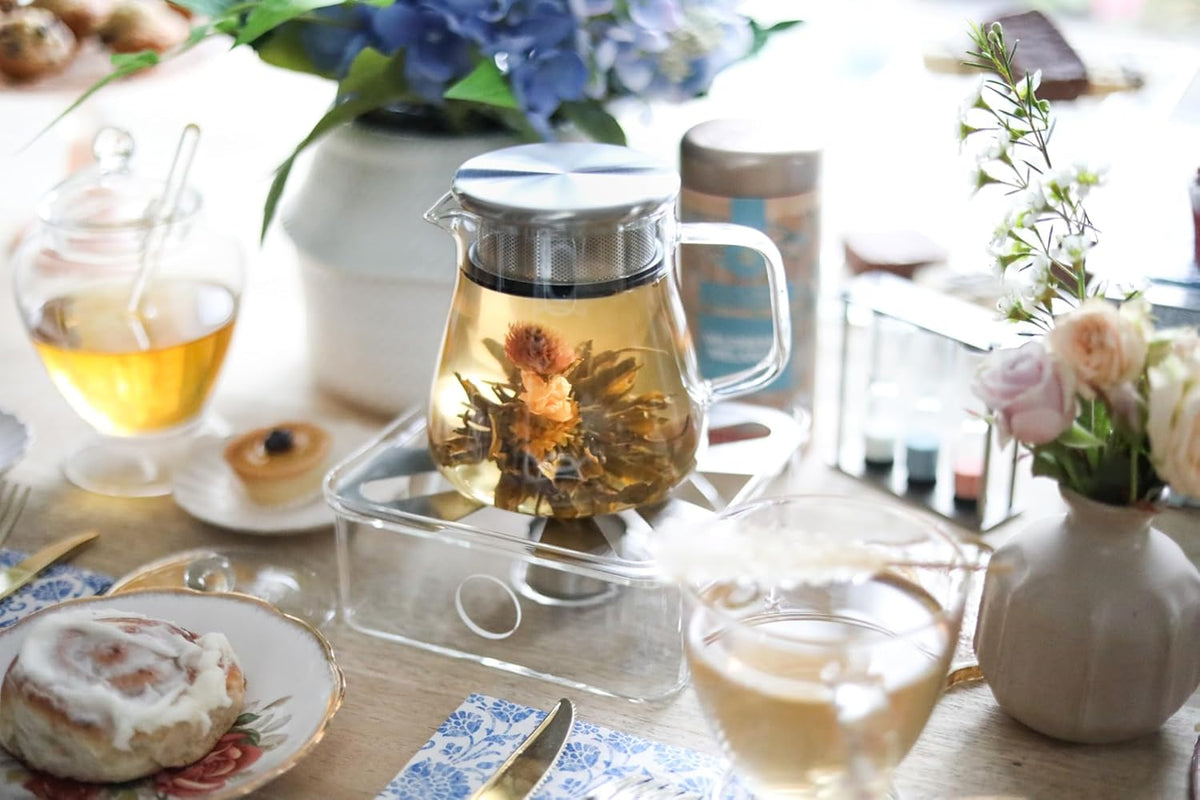 Teabloom One-Touch Tea Maker, 2-in-1 Teapot and Kettle with Stainless Steel Filter Lid for Loose Tea – Stain-free Borosilicate Glass Tea Pot (15 Oz) – Tea Connoisseur's Choice