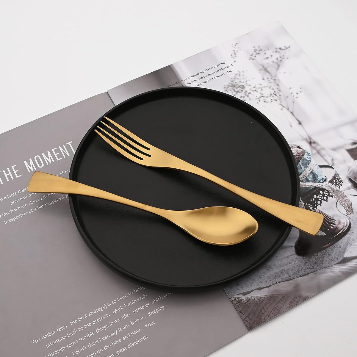 Golden Silverware Set, 24 Pieces Stainless Steel Eating Utensil Set with Gift Box, Include Knife, Forks and Spoons, Matte Polished Flatware Set for 4, Dishwasher Safe, Gold