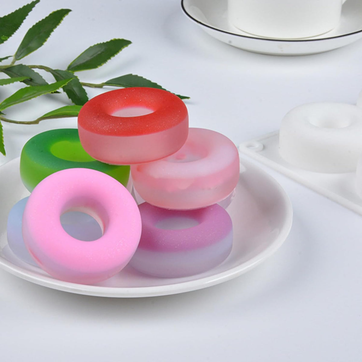 OCPO KITCHEN Doughnut Silicone Molds for Baking Mousse Cake, 3D Silicone Baking Mold for Candy Pastry Chocolate Truffle Cupcake Jelly Cookie Pudding Cake Decoration Mold, Doughnut Shape (15-Cavity)