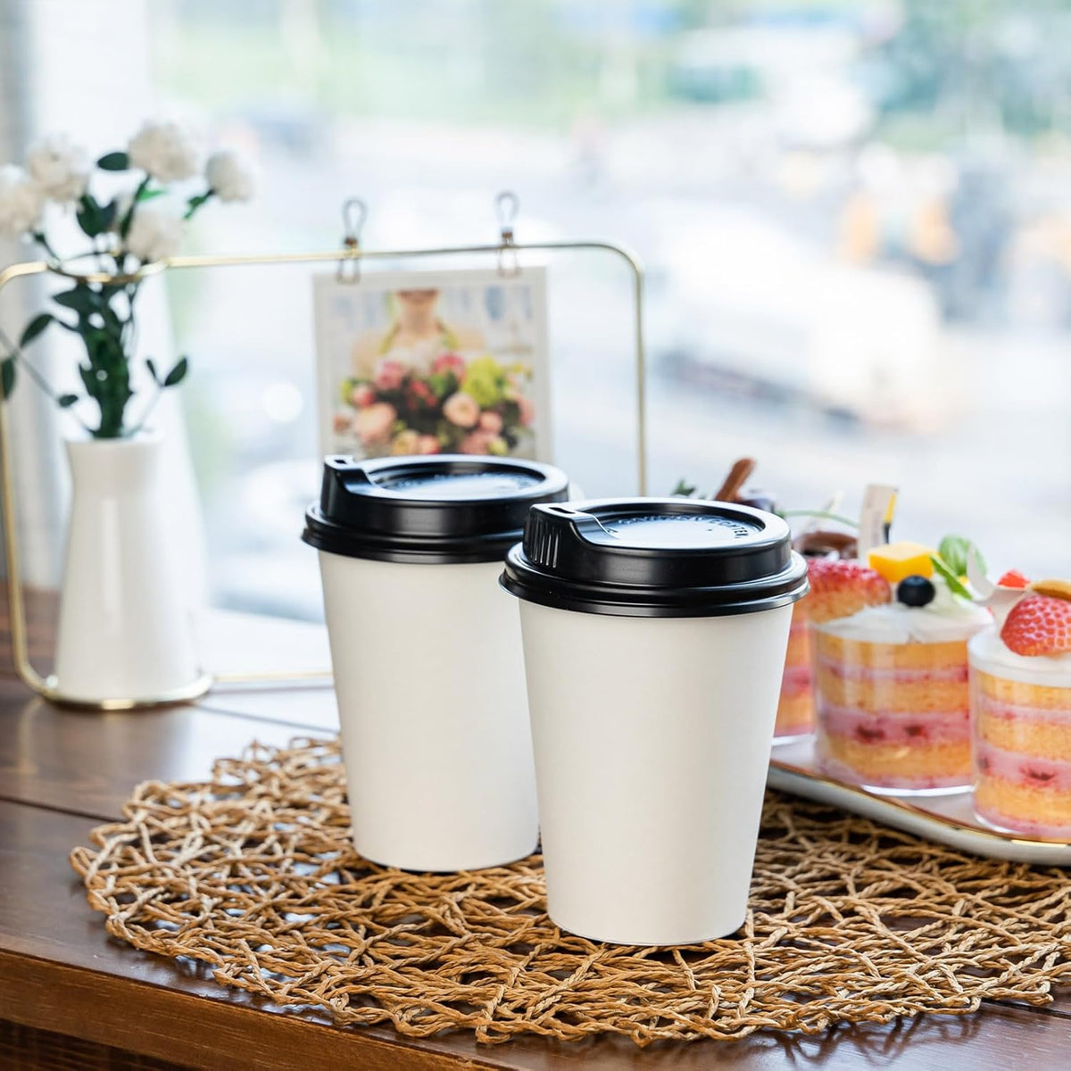 YEEHAW 100 Pack 12oz Coffee Cups with Lids, White Disposable Paper Cups, to Go Coffee Cups for Cafes, Party, and Office