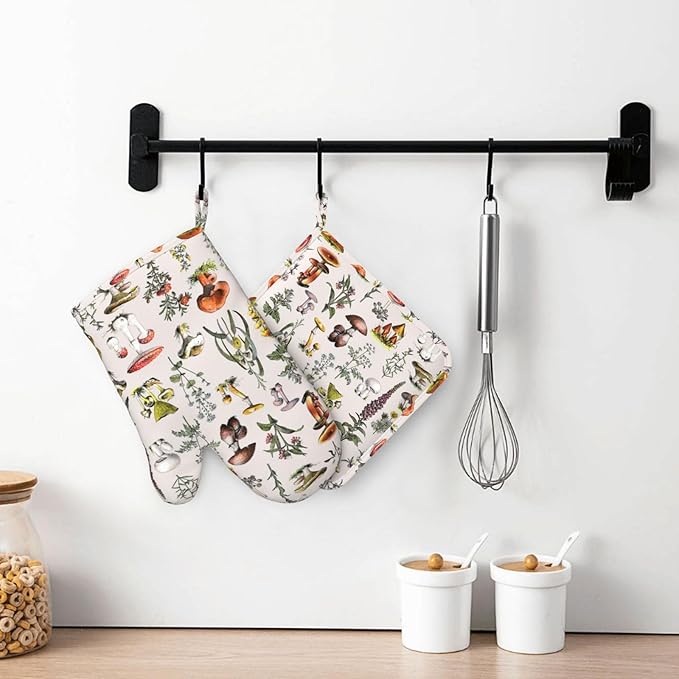 Vintage Botanical Oven Mitts and Pot Holders Set Silicone Heat Resistant Plants Herbs Mushroom Kitchen Gloves Set Nature Floral Kitchen Mittens Pot Holders for BBQ Cooking Baking Grilling