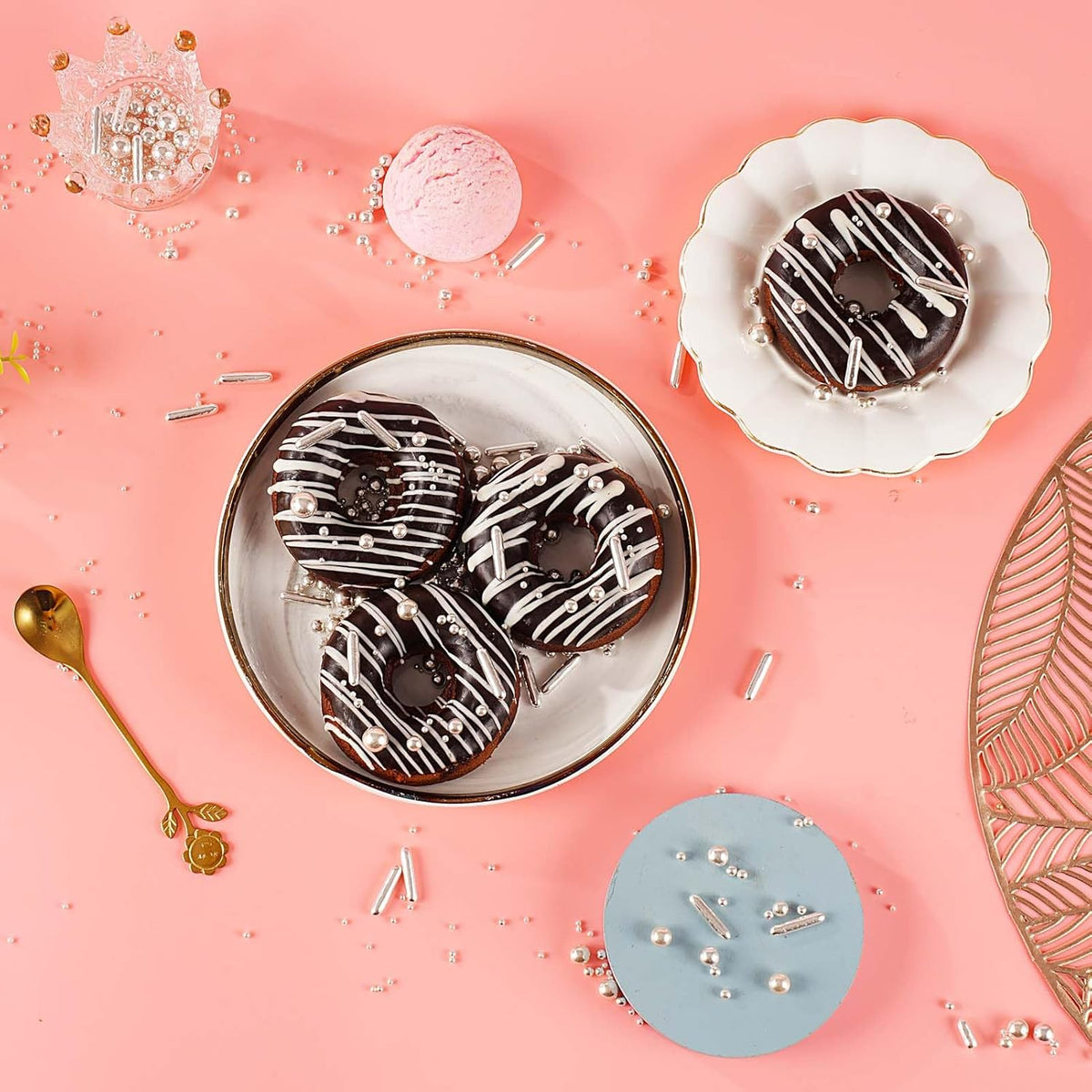 Kasvan silver Mix Sugar Sprinkles - Edible Candy Pearls with 4-Claw Sprinkle Pen,118g/4.16 Oz, Gift Box Pack, Baking Cake Decorations, Ice Cream Toppings and Cookie Decorating, Wedding Party Chirstmas Supplies