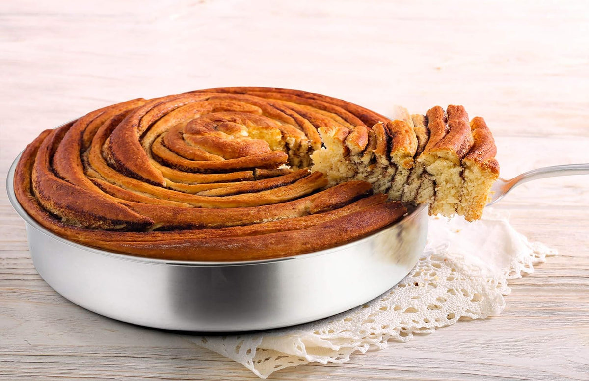 P&P CHEF 11 Inch Round Cake Pan Set of 3, Stainless Steel Round Baking Layer Pans Bakeware for Layer Birthday Cake, Fit Oven/Pots/Pressure Cooker, Leakproof & Dishwasher Safe, Silver