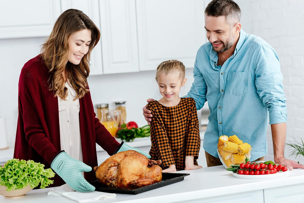 KITCHEN PERFECTION S Silicone Smoker Oven Gloves -Extreme Heat Resistant BBQ Gloves -Handle Hot Food Right on Your Grill Fryer Pit|Waterproof Oven Mitts |Superior Value Set+3 Bonuses