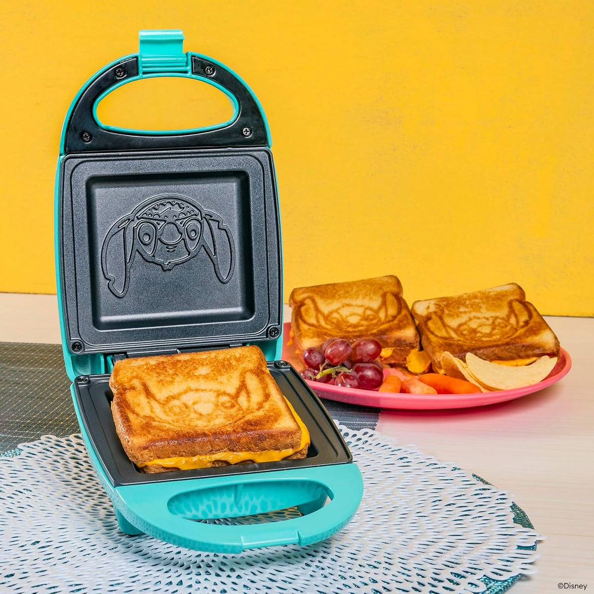 Uncanny Brands Disney Lilo and Stitch Single Sandwich Maker - Small Kitchen Appliance