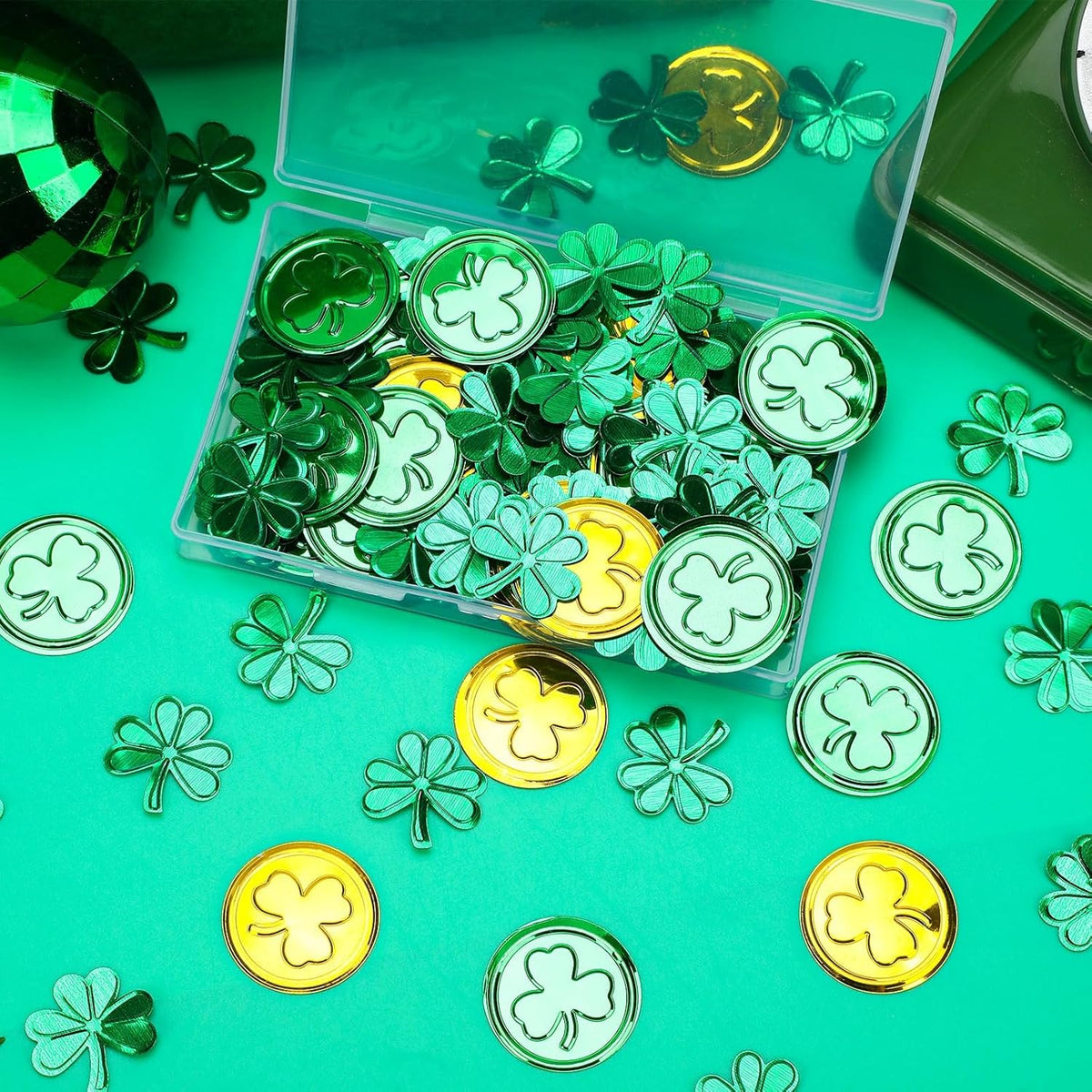 MARFOREVER St. Patrick's Day Shamrock Confetti, Green Gold Shamrock Metallic Foil Glitter Confetti Clover Scatters Table Centerpiece Decorations for St Patrick's Day Party Irish Birthday Supply Favors