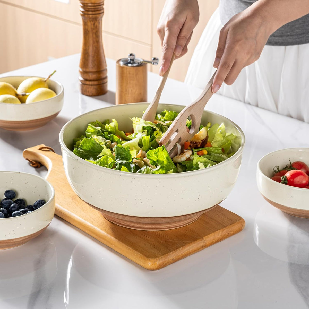 AmorArc 9.8’’ Ceramic Serving Bowls, 95 OZ Extra Large Salad Bowls Set of 2, Stoneware Oversized Bowls with Rustic Terracotta Underside for Salad, Soup and Dinner. Large Bowls for Entertaining &Gift