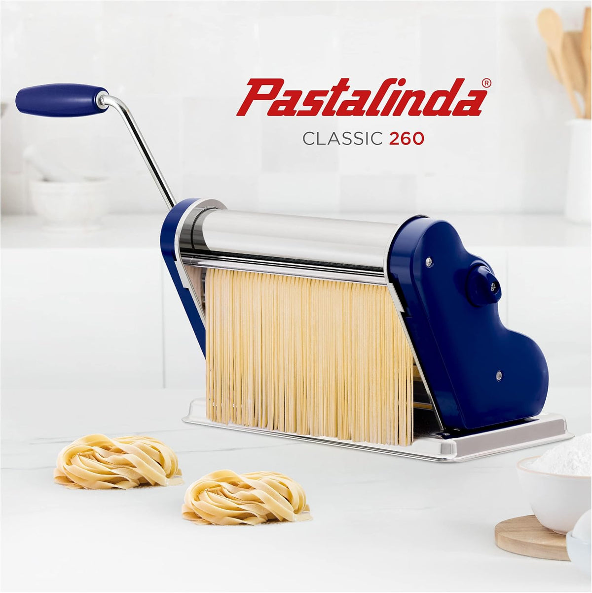 PASTALINDA Classic 260 Pasta Maker Machine, 26 cm Wide Rollers, 9 Thickness Positions, 2 Cutting Positions, Stainless Steel. Includes Reinforced Hand Crank And Two Clamps (Navy blue)