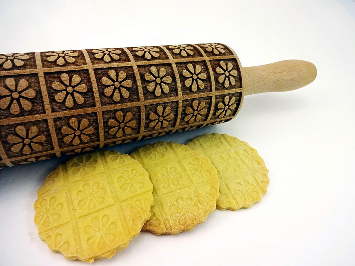 CAMOMILE ROLLING PIN WOODEN EMBOSSING ROLLING PIN with CLASSIC FLOWERS BIRTHDAY GIFT