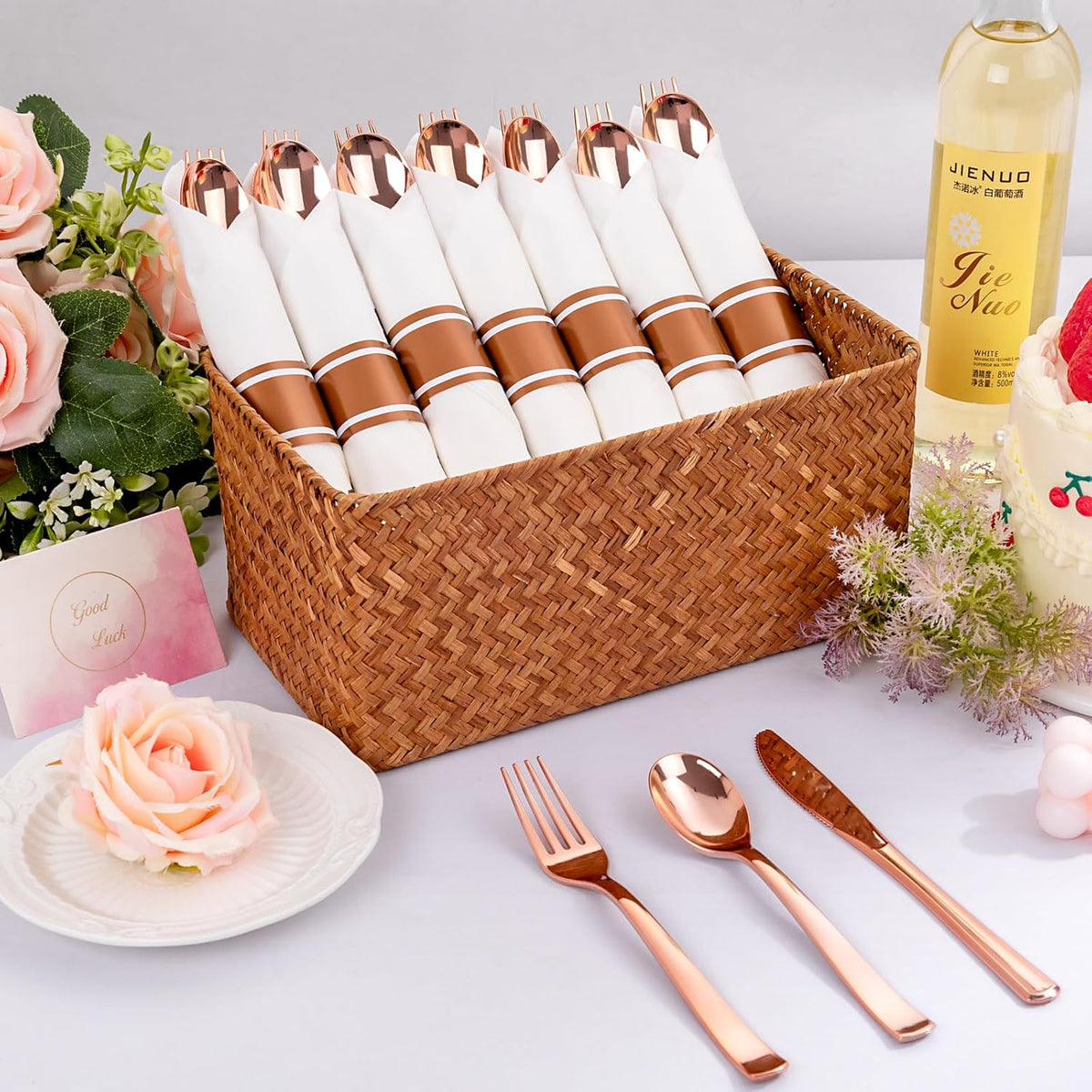 400PCS Pre Rolled Rose Gold Plastic Silverware Sets - Heavy Duty Rose Gold Cutlery - Include 100 Pack Wrapped Disposable Utensils with Napkins for Parties & Dinners & Weddings