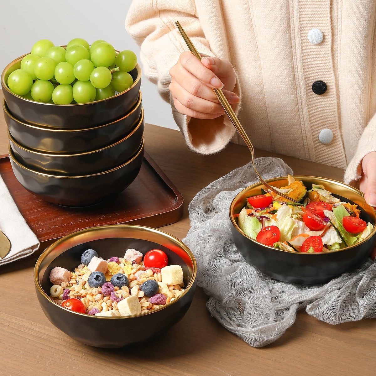 vicrays Ceramic Salad Bowls Set for Kitchen, Serving - 24 Ounce Soup Bowls, Pasta Bowls, Chip Resistant, Dishwasher Safe, NOT Microwave Safe, Fluted, Stoneware, Set of 6 (Black with Golden)