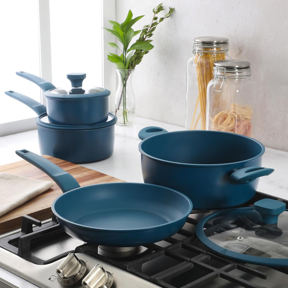Gibson Home Helensburgh 7-Piece PFA-Free Ceramic Nonstick Carbon Steel Cookware Set – Blue Pots and Pans with Glass Lids, Saucepan, Dutch Oven, Fry Pan