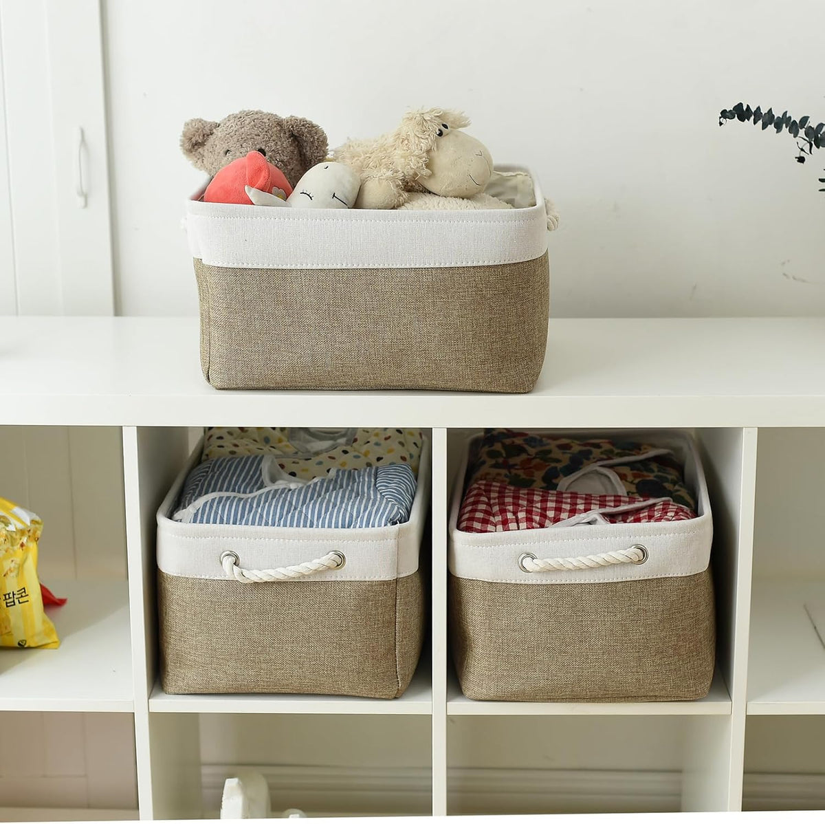 TheWarmHome Storage Basket for Organizing- 15.7x11.8x8.2 inch 1 Pack Fabric Storage Cubes for Shelves Organizer Book Gift Laundry Box Cloth Toy (Whiet & Khaki)